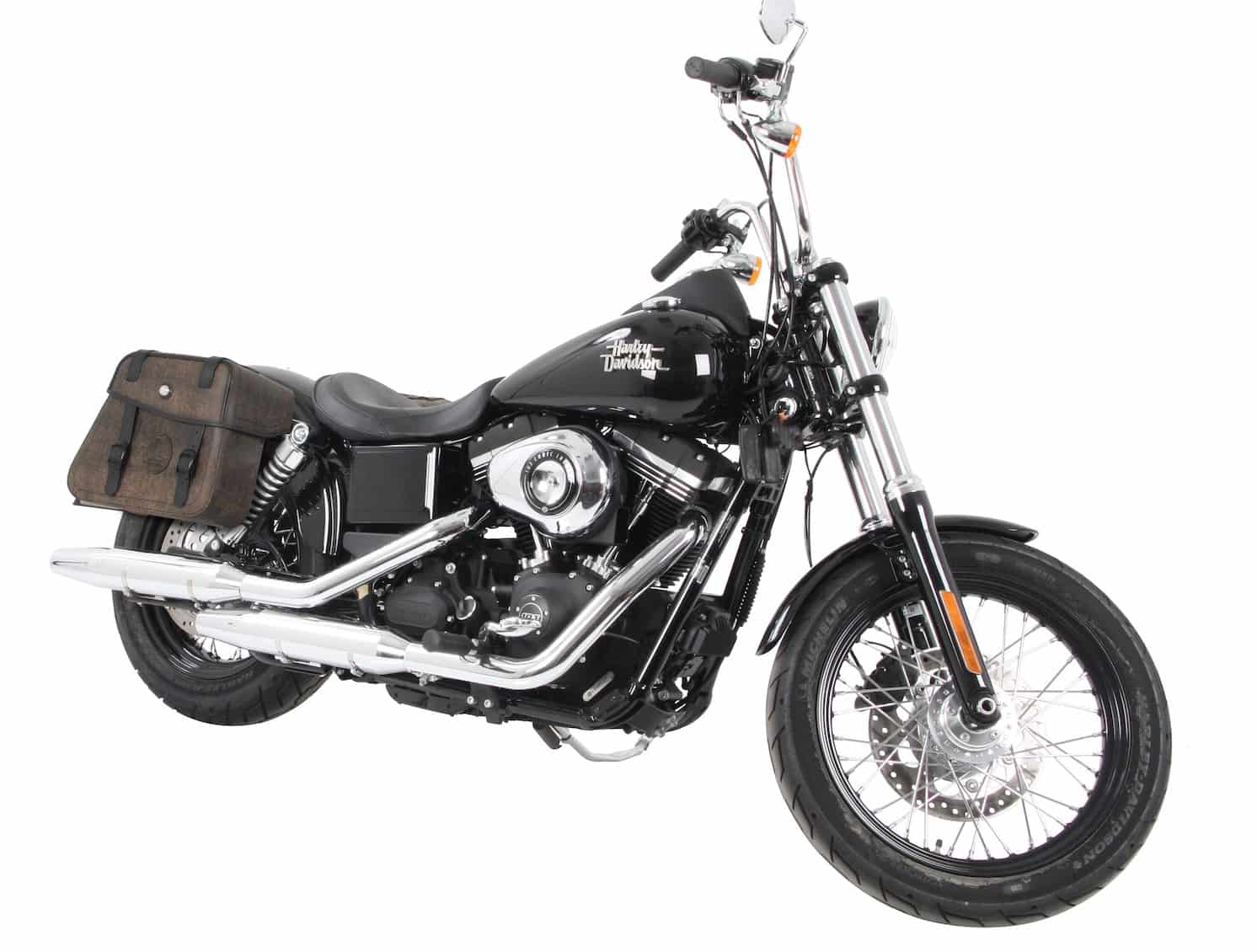 Harley davidson saddlebags on sale for dyna super glide